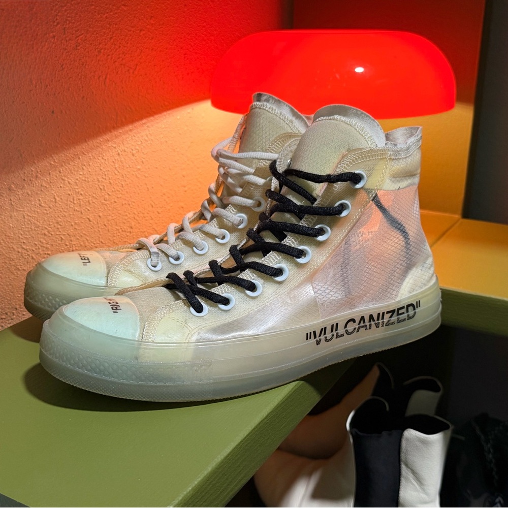 Off-White x Converse Chuck 70